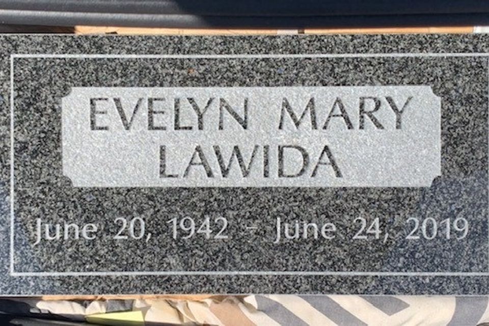 Evelyn lawida marker