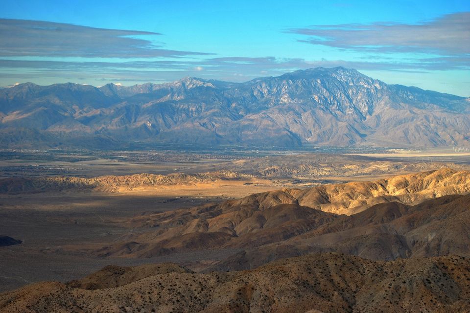 Image of the high desert from Pixabay