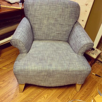 Residential arm chair