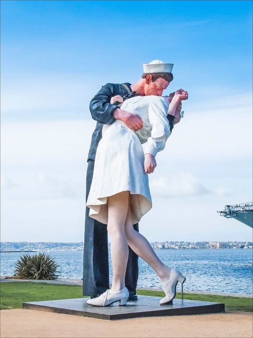 Roy ditosti sailor kiss photo