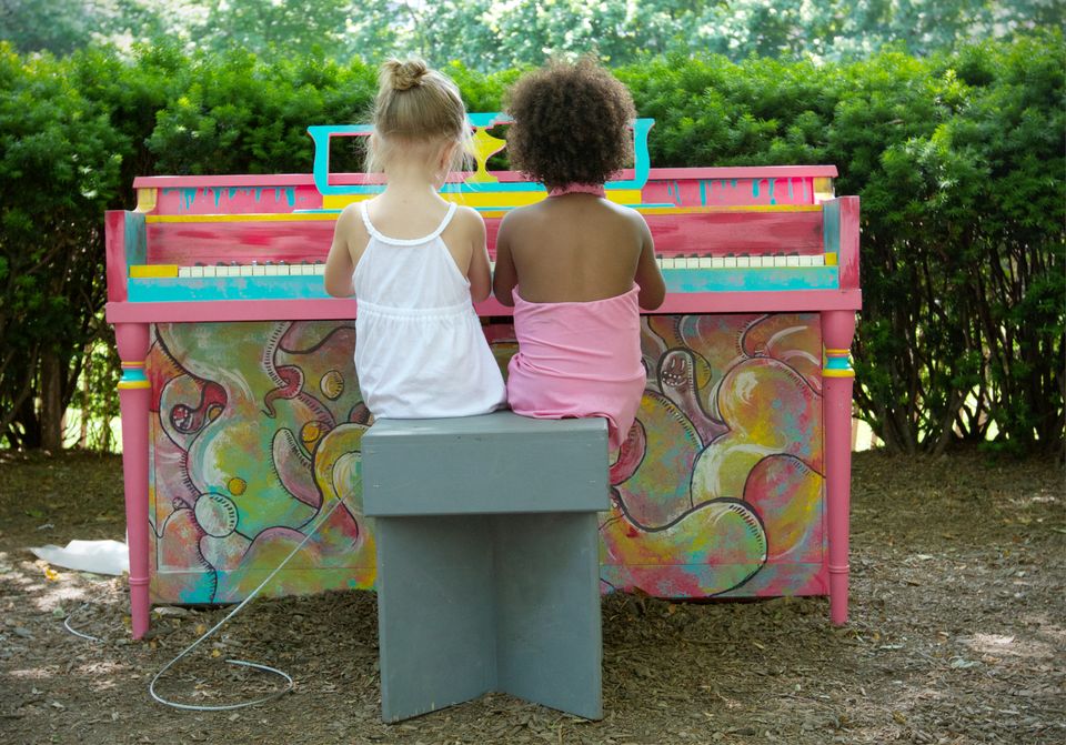 Pianos on the town
