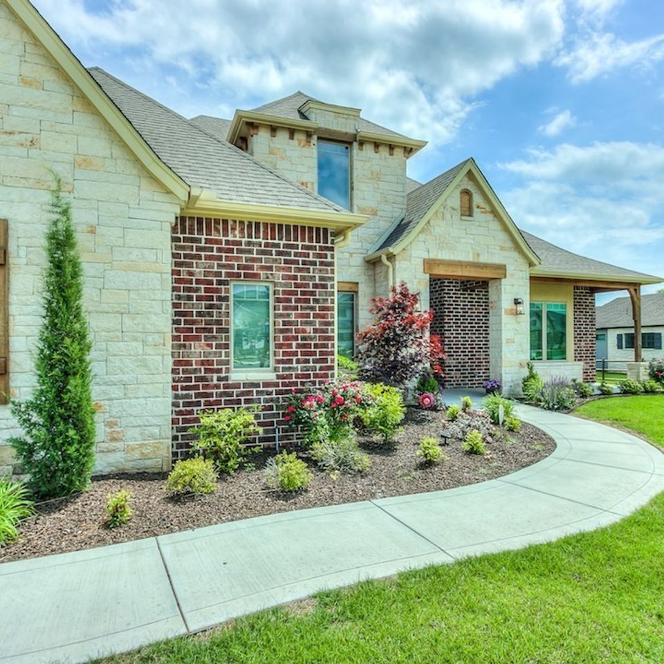Nuredo magazine   tulsa oklahoma   neighborhoods   stone canyon cover story   sunset ridge 4 960