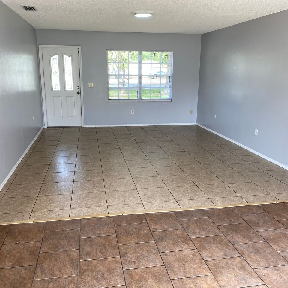 2 pine living room