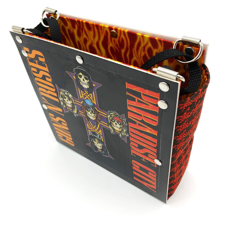 8 totey guns n roses