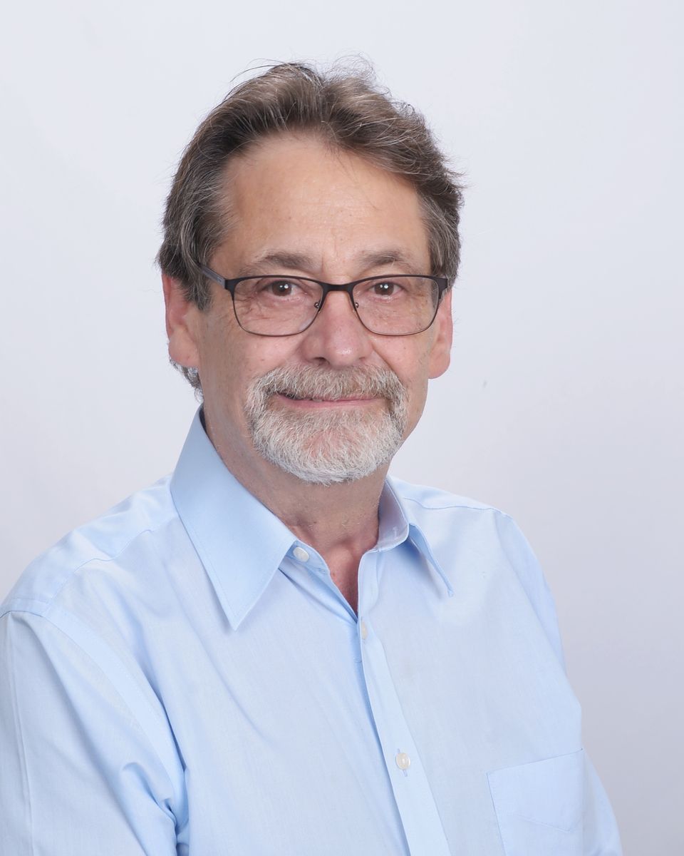 Head shot 3