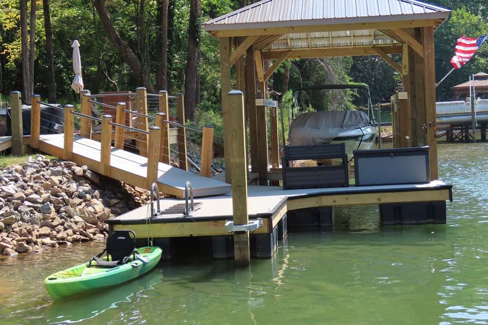 Hybrid docks 3