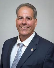 Robert cravalho hawaii