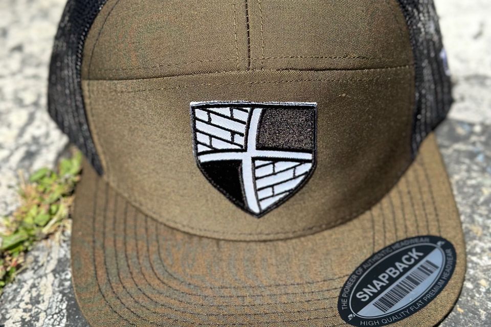 Brownsnapback front