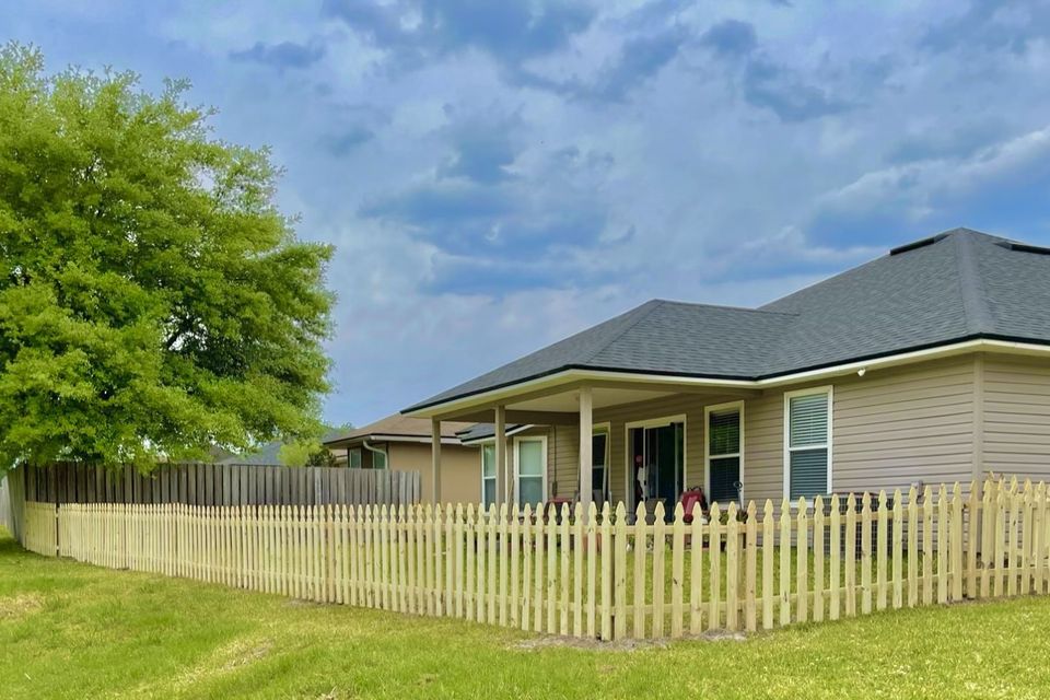 Gothic picket