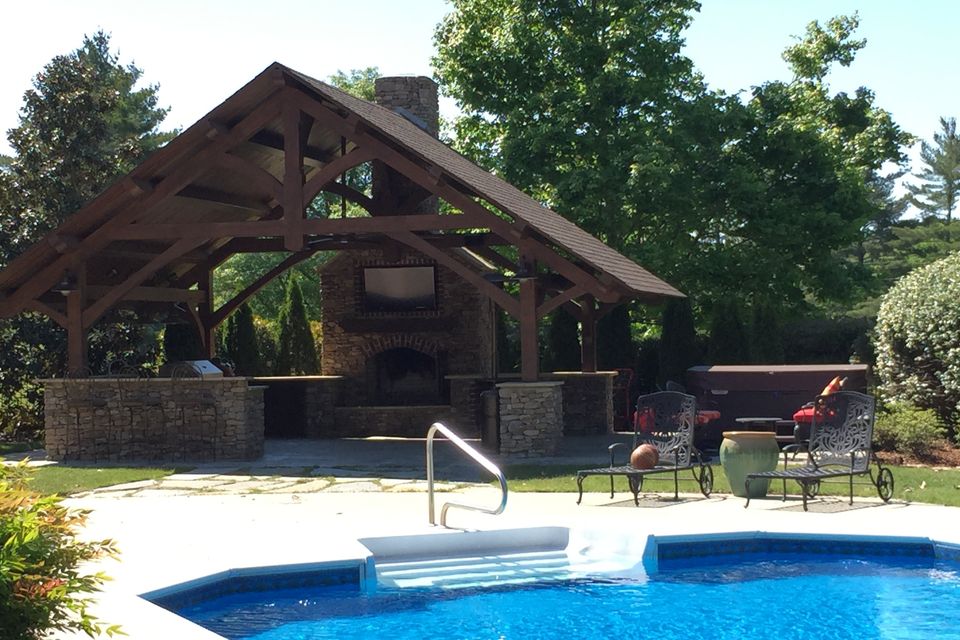 Kirby outdoor kitchen