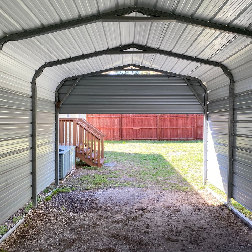 1375 carport