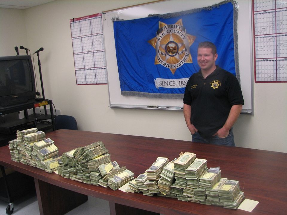 Pineau money seizure 014