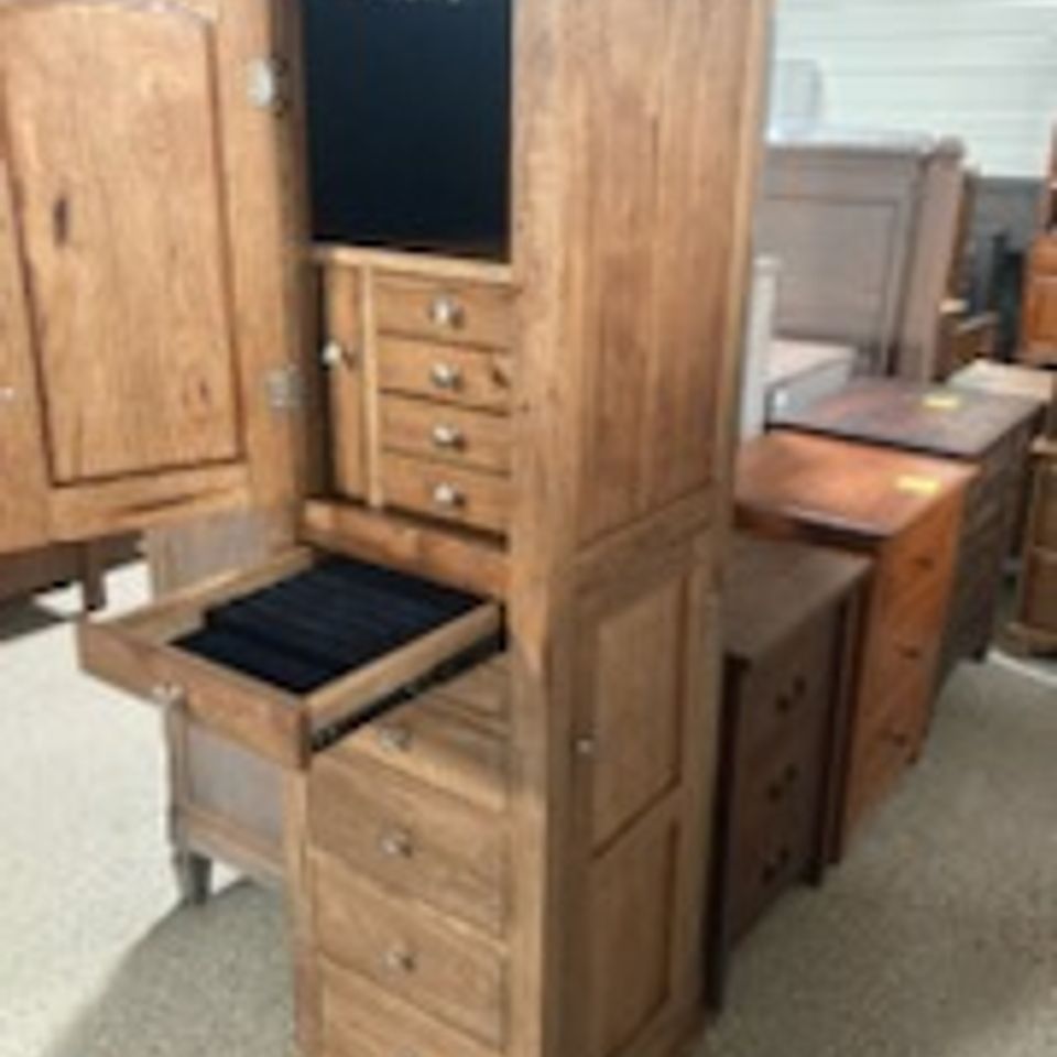 Bedroom furniture 8