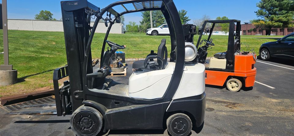 2017 crown c5100 1