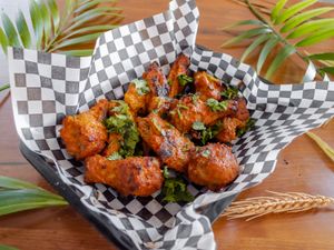 Sacramentopizzacompany bone intandoriwings