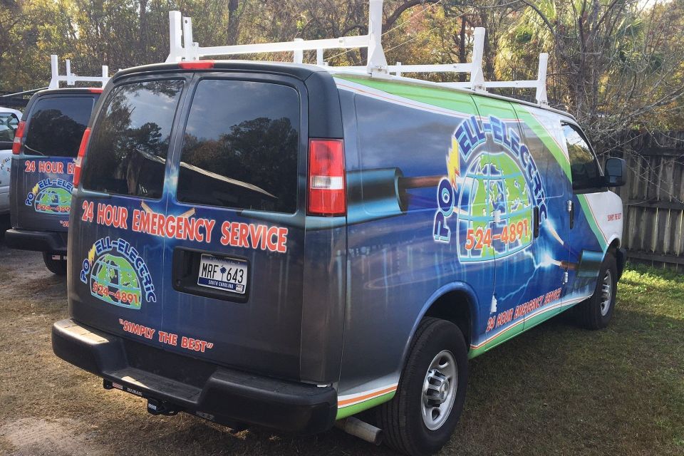 Van 03