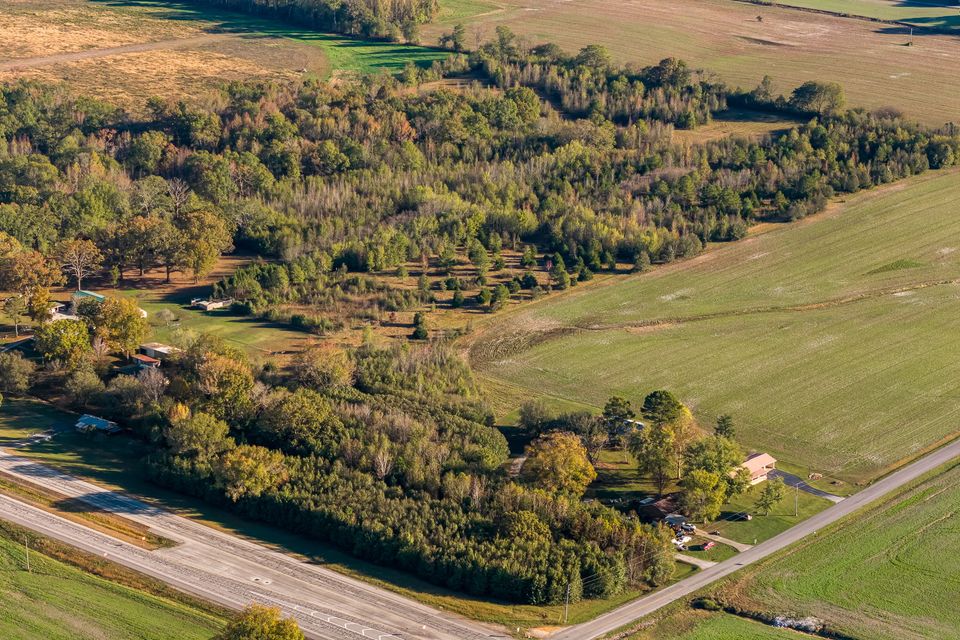 2 web or mls 35 county line rd s   clear lens real estate photography 2