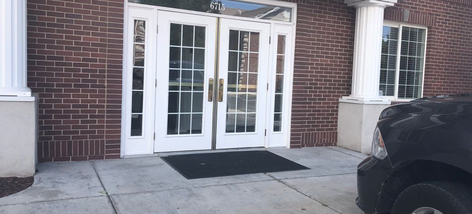 Front of intuitive center