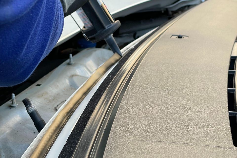 Uk car glass ecciyns8pdq unsplash