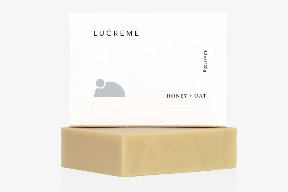 Honey   oat soap   made with raw organic honey