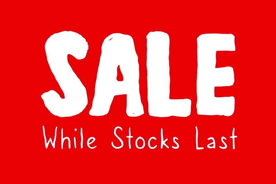 Sale hurry while stocks last cartoon animation text on red background free video