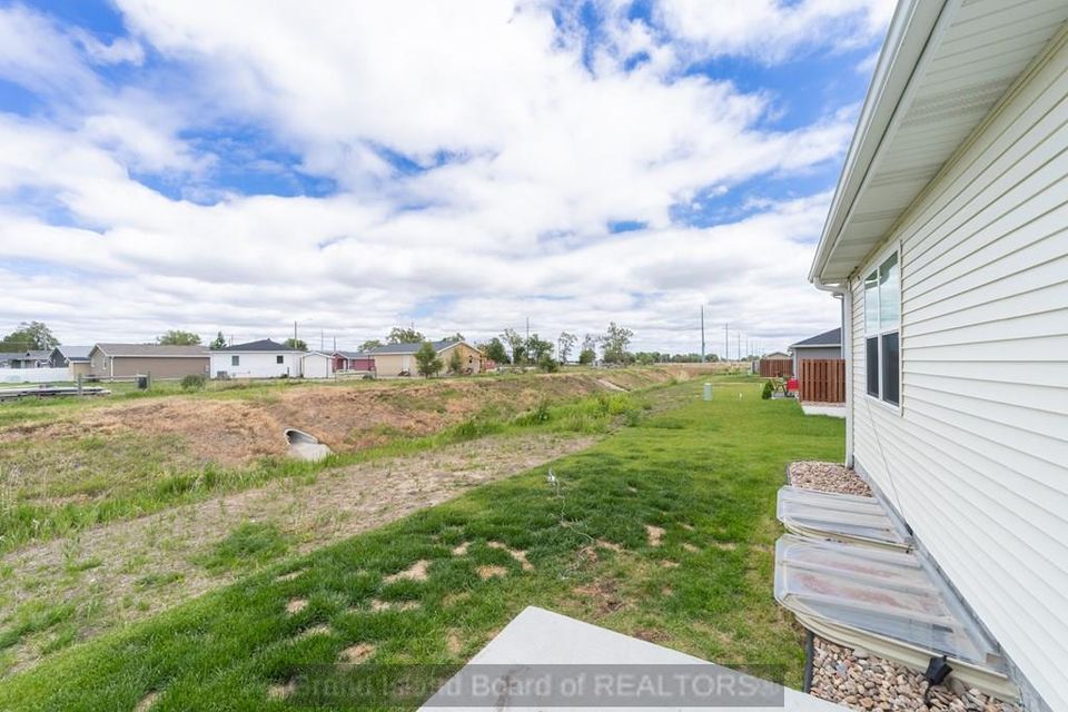 944 e 19th st grand island ne 68803 c 5