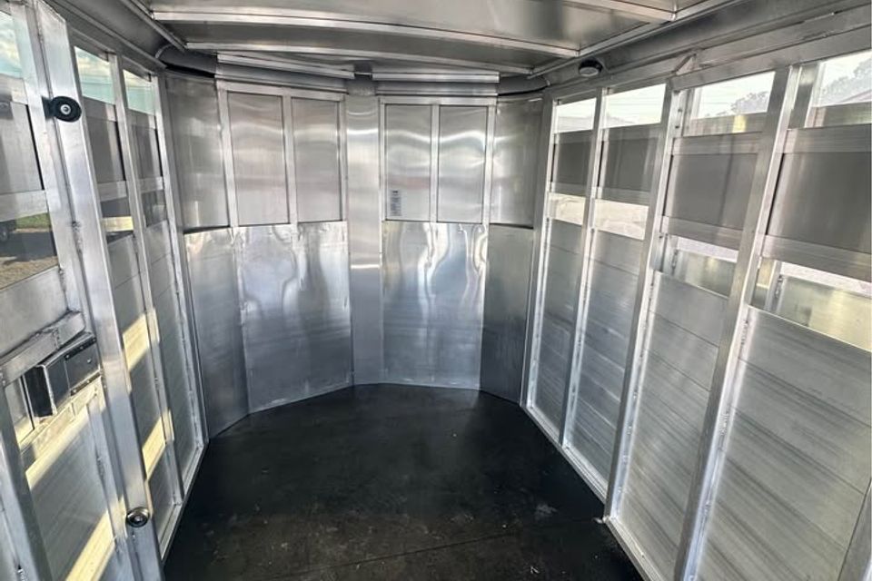 653839750 26960306640238563 387221050206436680 n