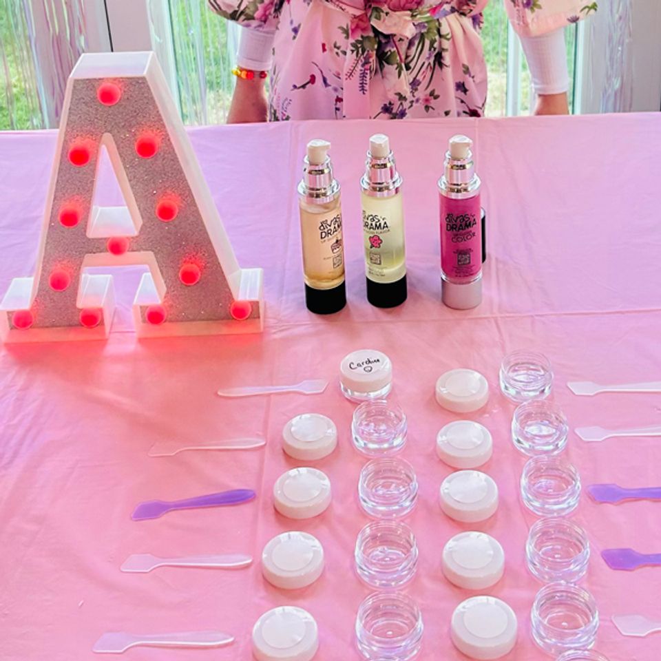 Girls stations 1