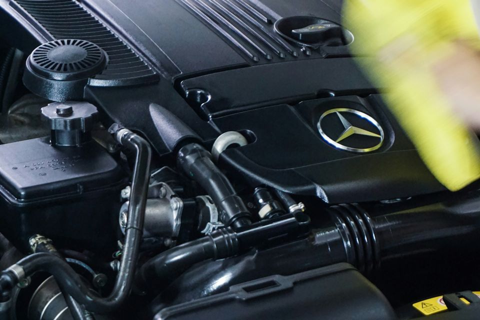 Photo 1594573677313 757d4aeea449