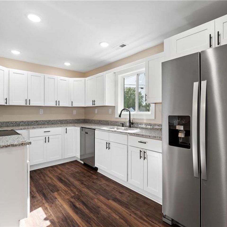 Linshaw kitchen