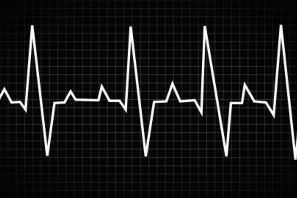 Ekg icon 1