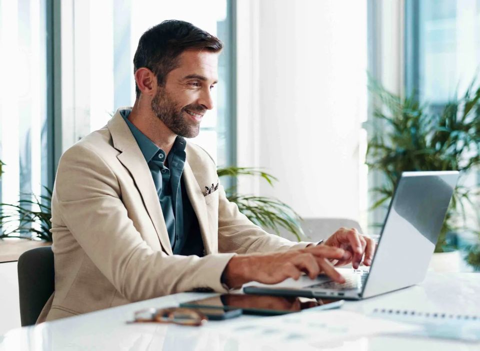 Why Agencies Prefer White Label Website Builders
