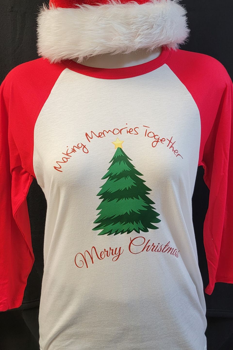 "DTF Direct-to-Film" example T-shirt - "Making memories together" - Merry Christmas