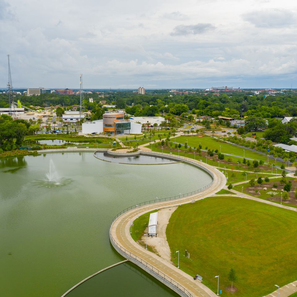 Depositphotos 276070412 l 2015 gainesville  florida   depot park for website designer