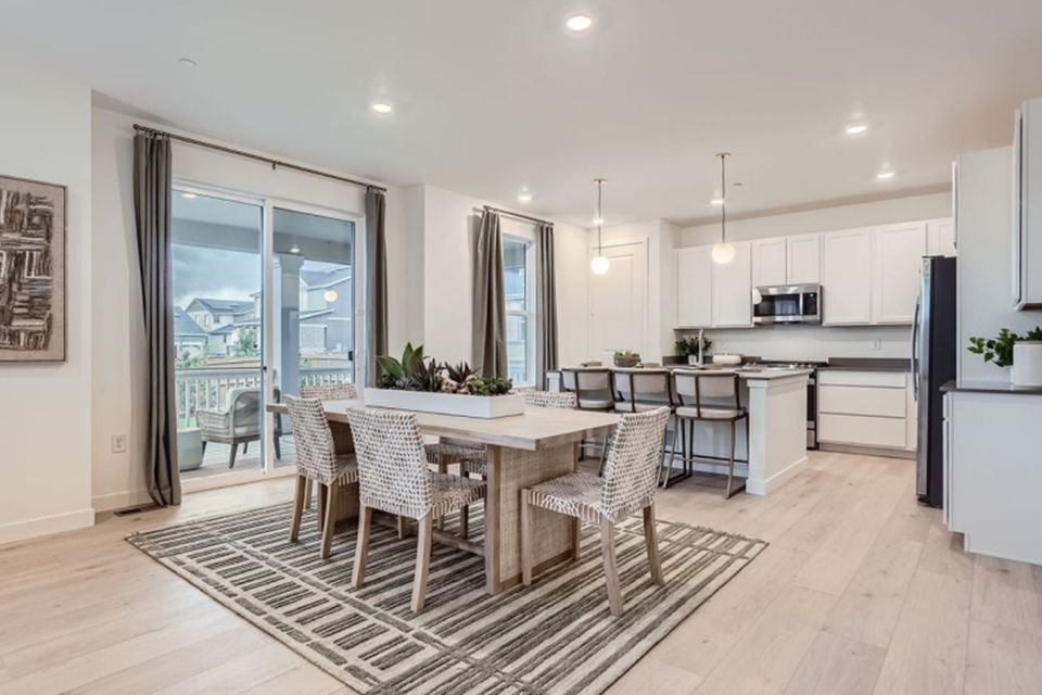 Erie dining area
