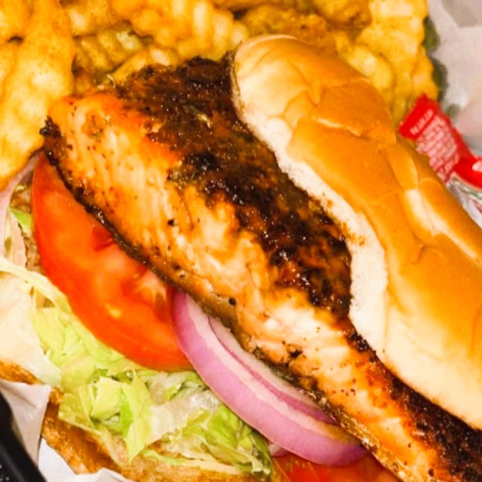 678225227 122182764548764420 5114171244639589130 n