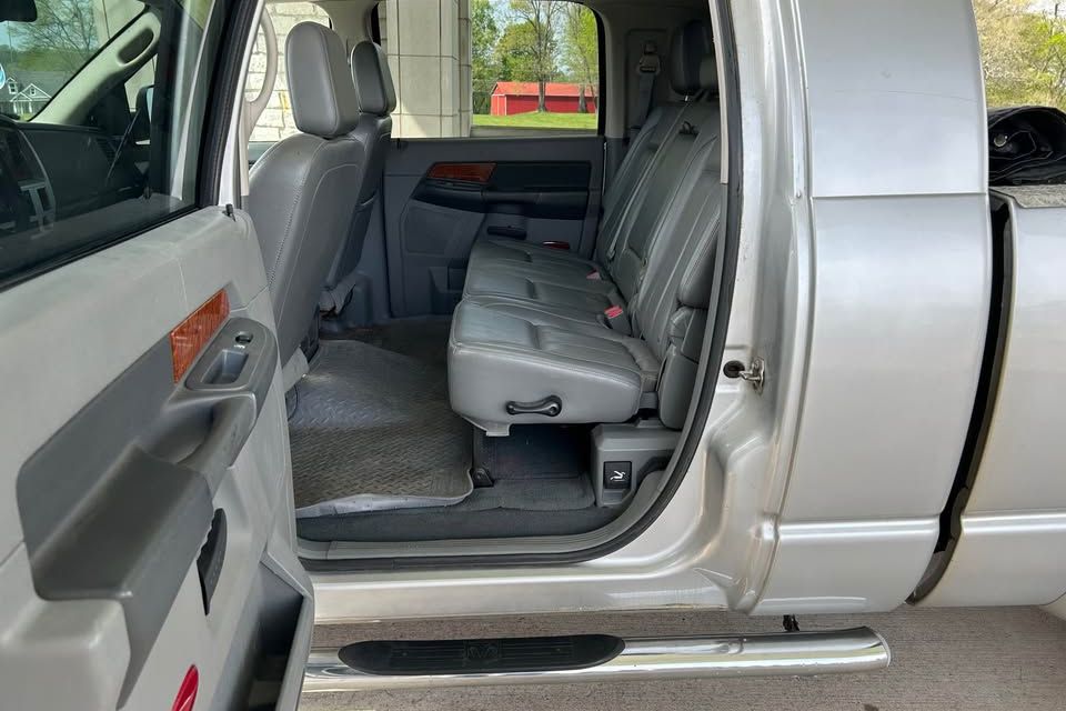 2007 dodge 3500 11