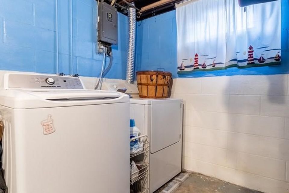 813 n adams grand island  ne 68803 c 9