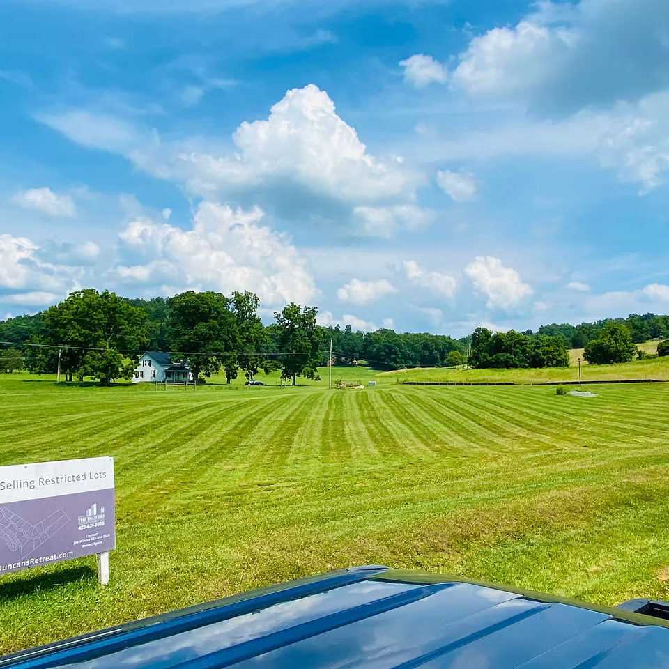 Mowing landscaping johnson city62