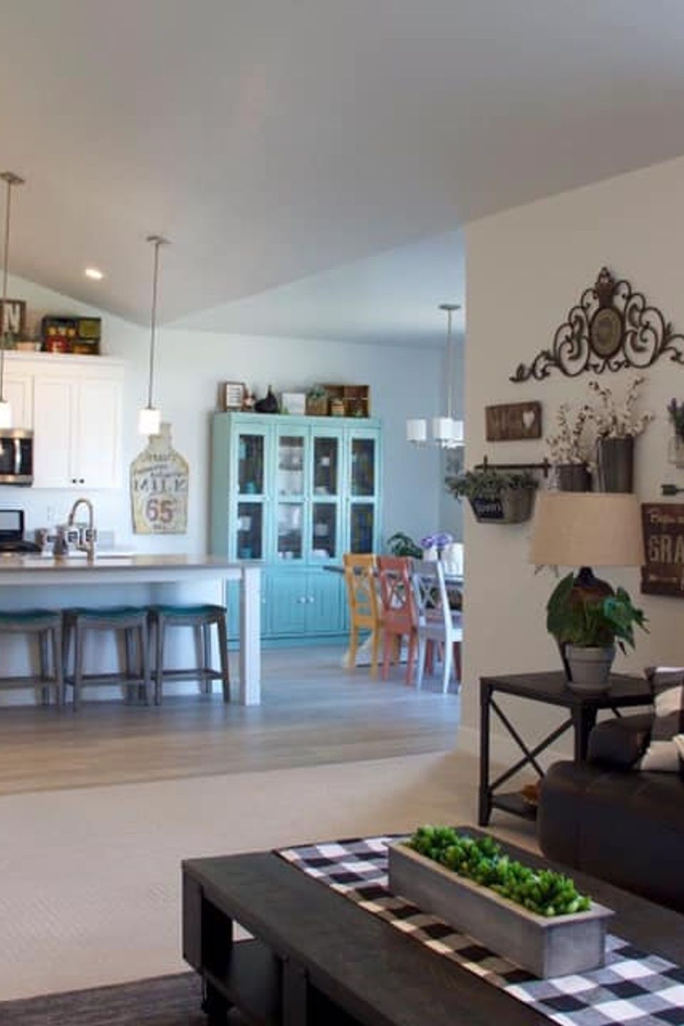 94889173 155810712634006 33710820349181952 n