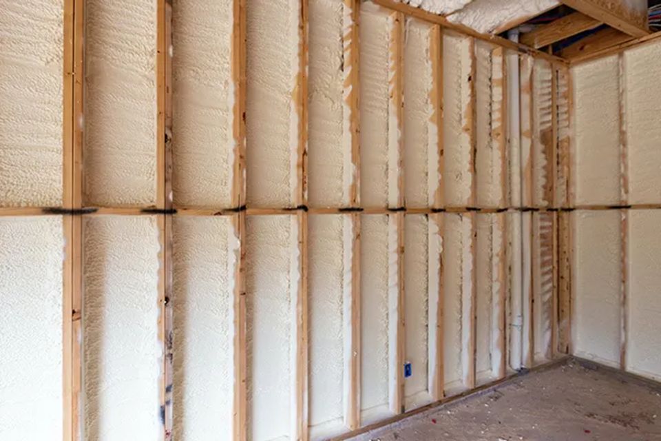 Choose the best garage insulation materials chosen for deep river’s climate 668 by 441