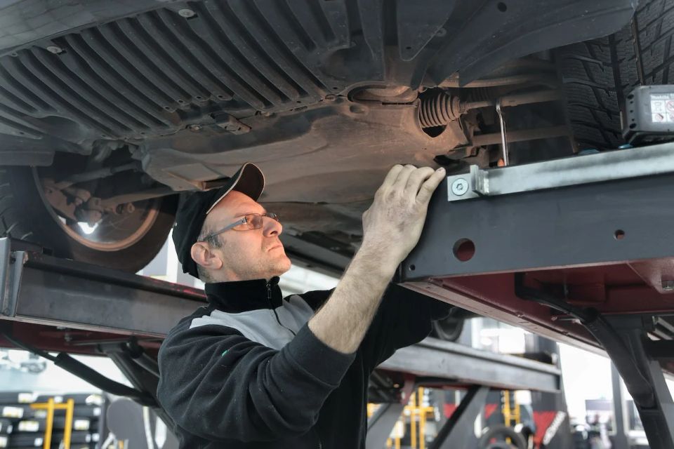 How much does it cost to replace a car axle