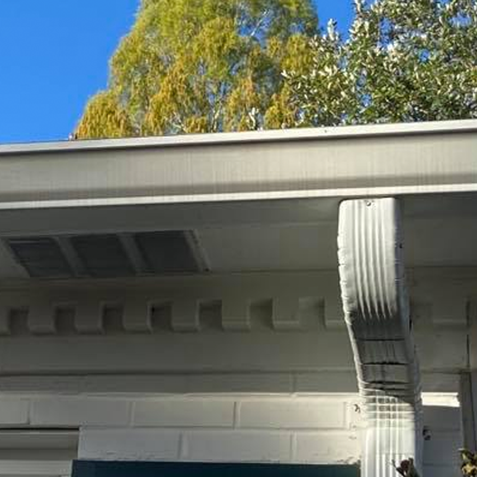 Services gutters