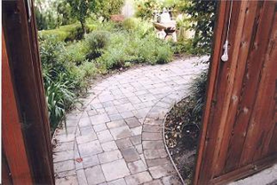 Paver420160927 13505 1qoge13