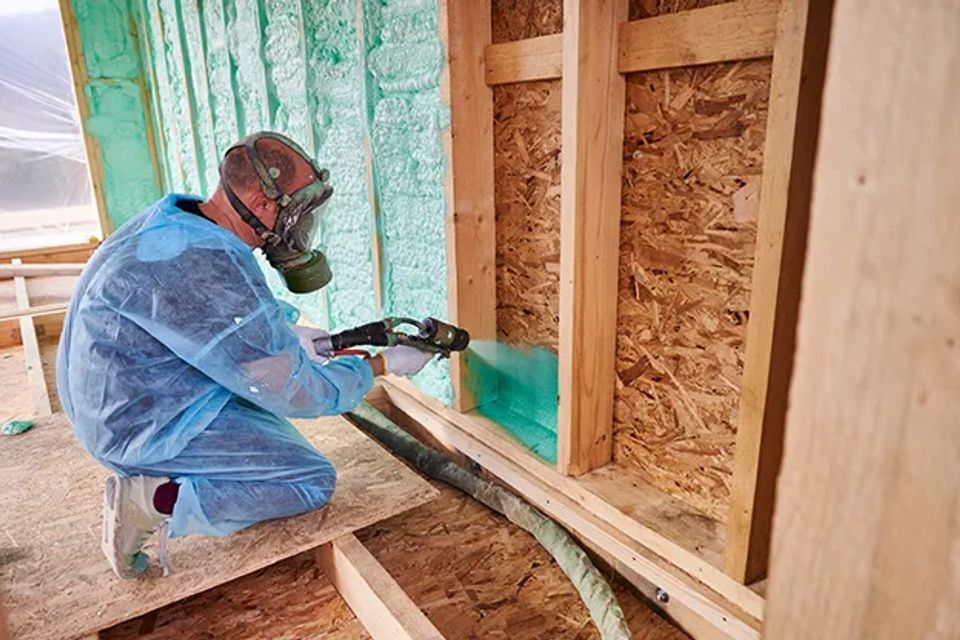 Affordable spray foam insulation contractors in killingworth for cost efficiency 668 by 416