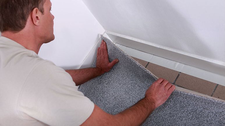 Step4 layingthenewcarpet