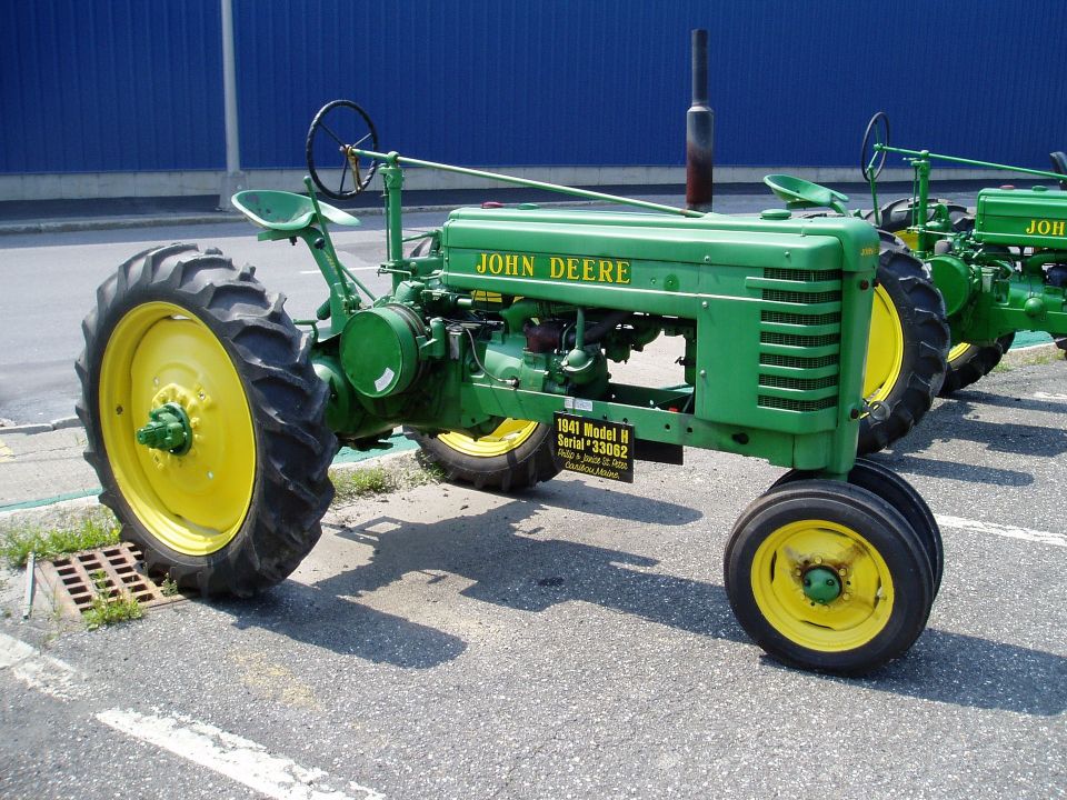 Tractor gee06ce090 1920