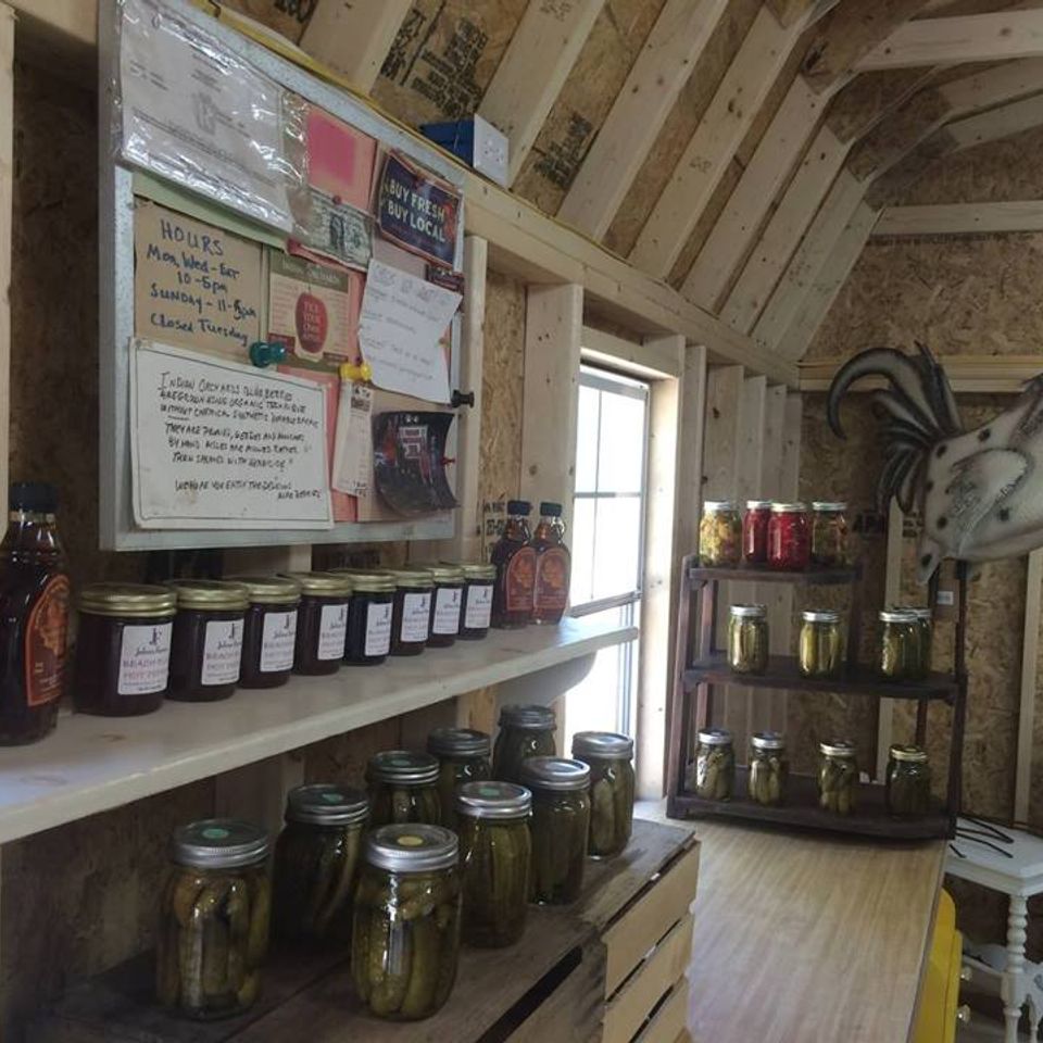 Indian orchards farm stand media pa