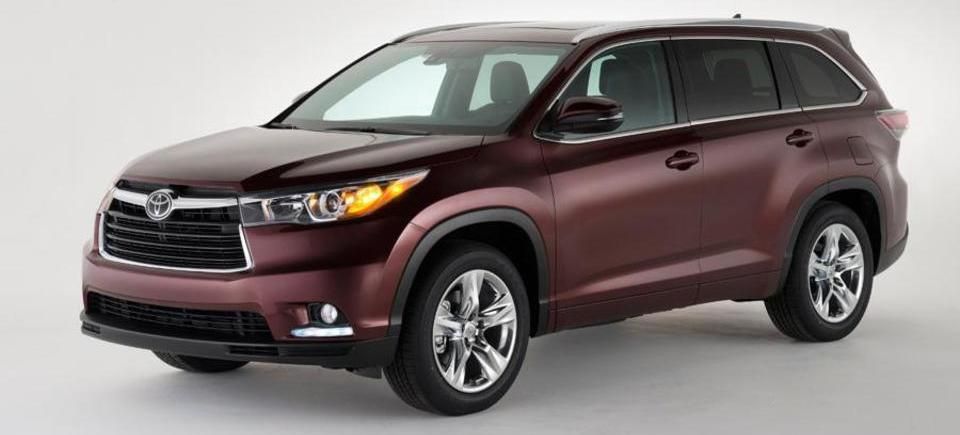 2014 toyota highlander photo gallery new york auto show20130814 2238 qig5in 0