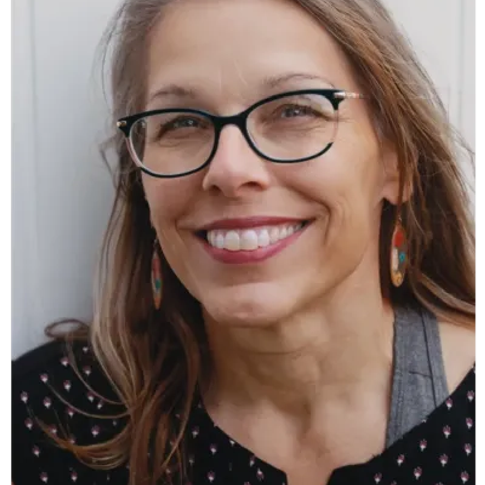 Angie Skavnak